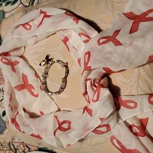 BREAST CANCER AWARENESS ACCESSORIES